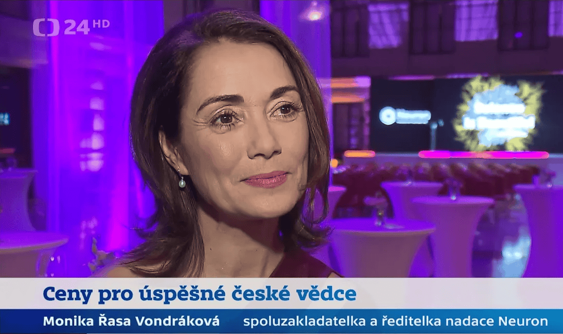 Monika Vondráková a rozhovor pro ČT24 před Cenami Neuron 2024