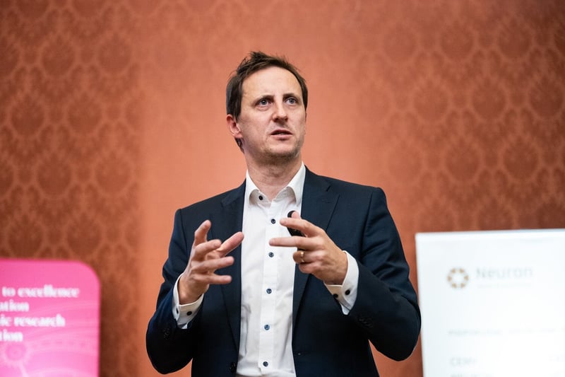 Our inattention is worth its weight in gold, economist Filip Matějka has shown