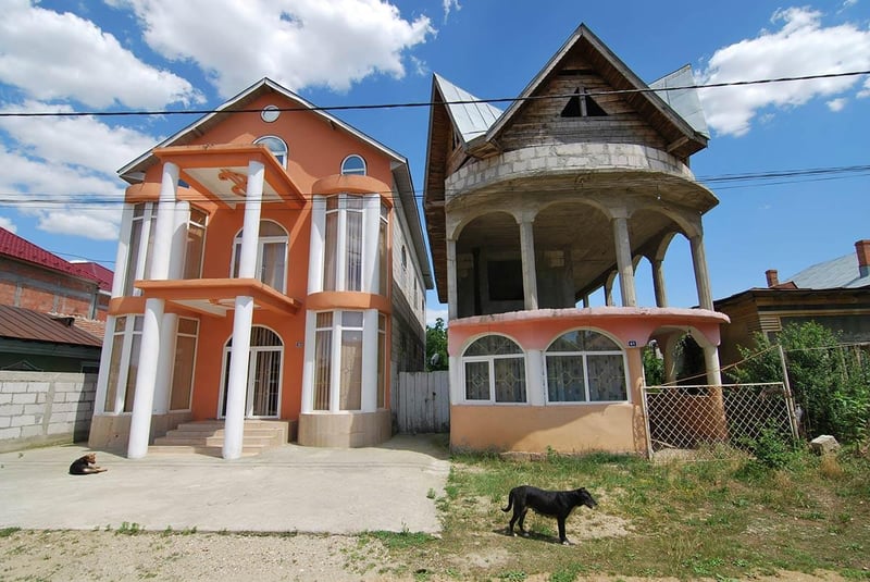 "Expedition notes: "I regard the enormous palaces as a new kind of global variety,""
