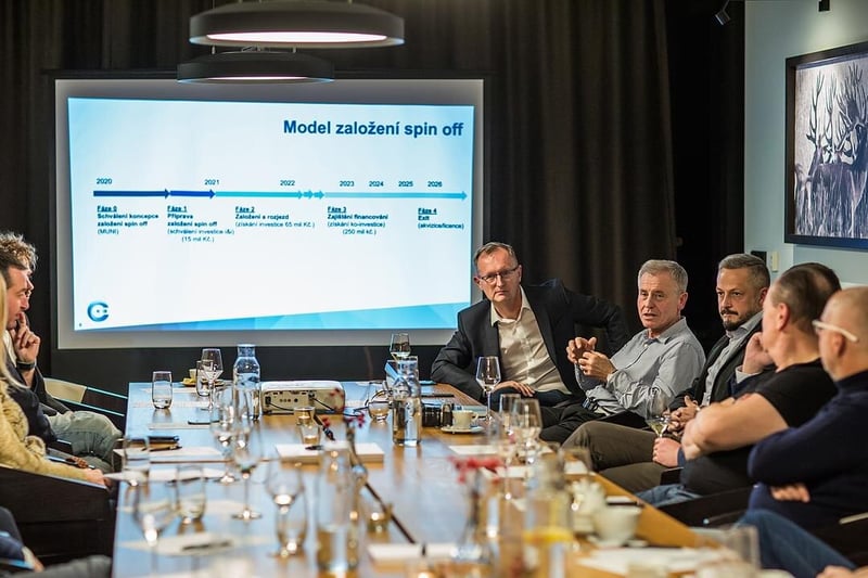 The Neuron Club connected scientists, transfer specialists and business