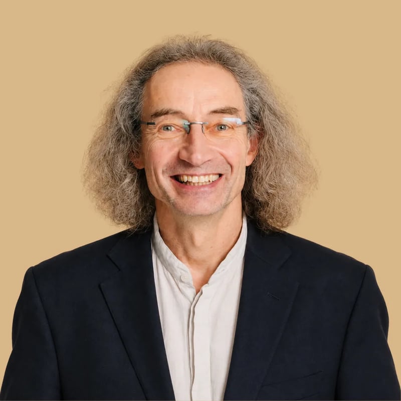 Prof. Pavel Jungwirth, CSc., DSc.