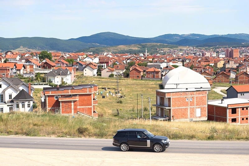 "Expedition notes: "In Kosovo you no longer come across an old house.""