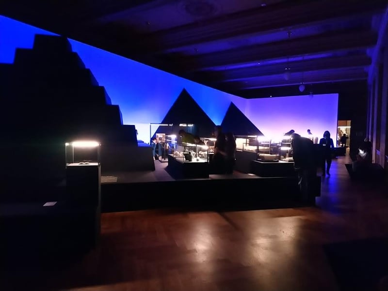 The Sun Kings at the National Museum